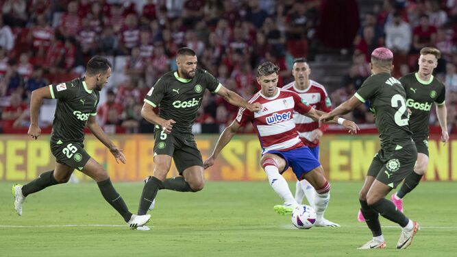 Soi kèo Girona vs Granada ngày 25/5/2024 lúc 02h00